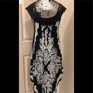 Black  & White Shark-Bite Hem Sleeveless Dress/Tunic